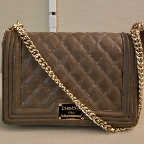 bebe Handbags - Bebe Chain Purse